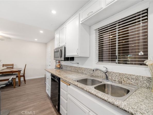 2507 E 15th 213, Long Beach CA 90804