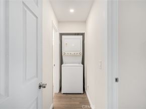 2507 E 15th 213, Long Beach CA 90804