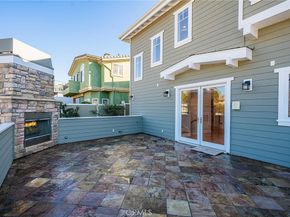 1307 1st Street, Manhattan Beach CA 90266