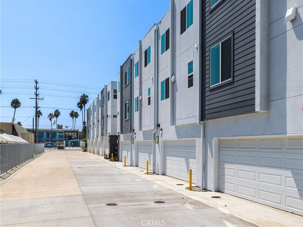 121 E 223rd Street 1, Carson CA 90745
