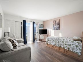 21800 Schoenborn Street 215, Canoga Park CA 91304
