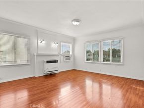 1322 S Van Ness, Los Angeles CA 90019