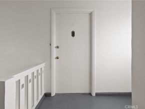 1322 S Van Ness, Los Angeles CA 90019