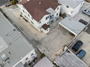 1322 S Van Ness, Los Angeles CA 90019