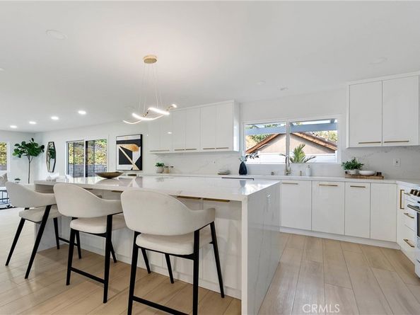 3195 Chadney Drive, Glendale CA 91206