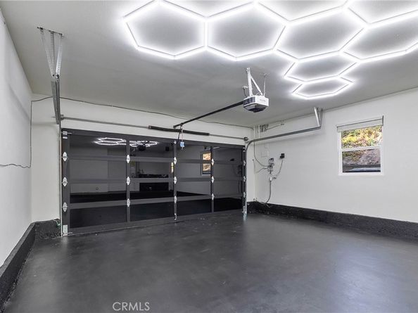 3195 Chadney Drive, Glendale CA 91206