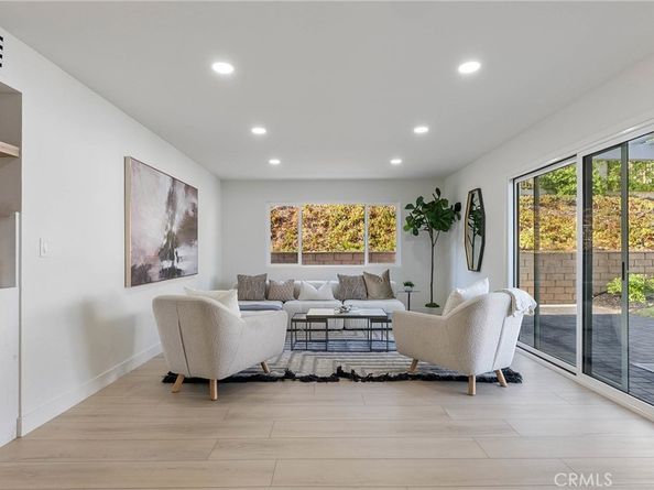 3195 Chadney Drive, Glendale CA 91206