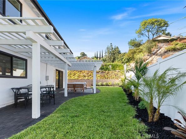 3195 Chadney Drive, Glendale CA 91206