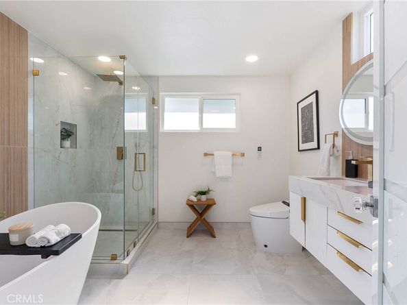 3195 Chadney Drive, Glendale CA 91206