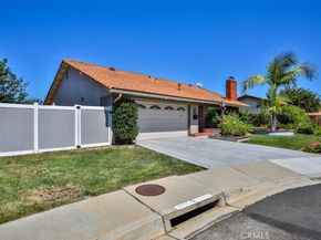 17549 Plaza Otonal, San Diego CA 92128