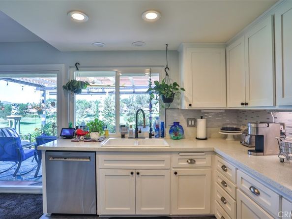 17549 Plaza Otonal, San Diego CA 92128