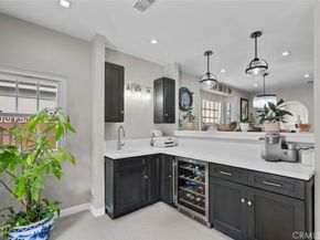 1903 N Screenland, Burbank CA 91505