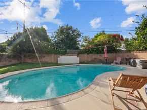 1903 N Screenland, Burbank CA 91505