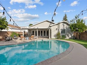 1903 N Screenland, Burbank CA 91505