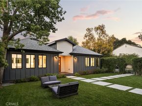 13541 Chandler Boulevard, Sherman Oaks CA 91401