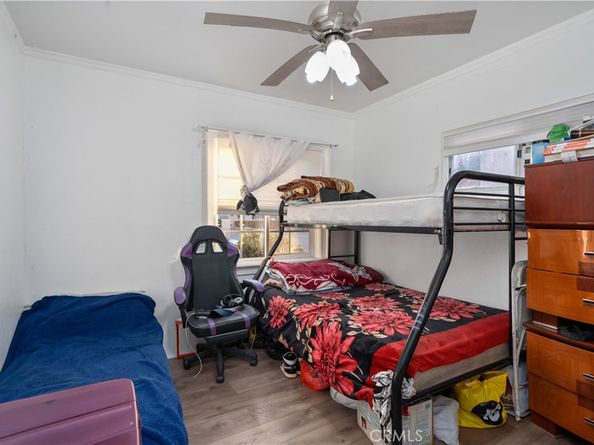 641 W 108th, Los Angeles CA 90044