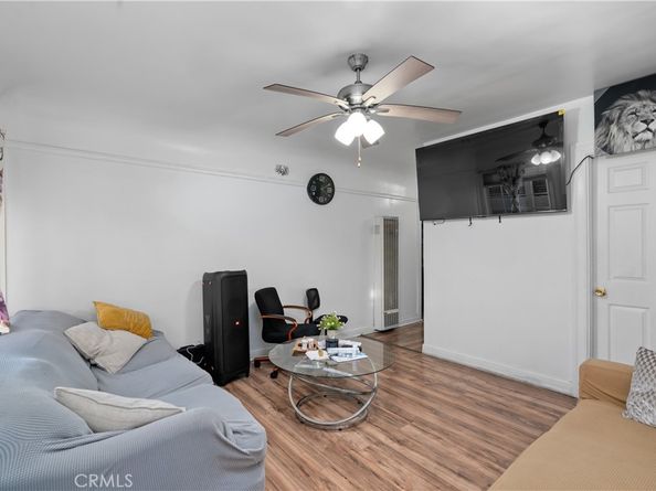 641 W 108th, Los Angeles CA 90044