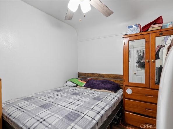 641 W 108th, Los Angeles CA 90044