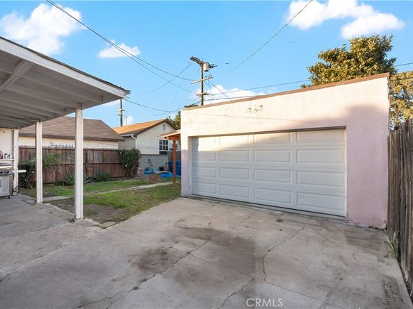 641 W 108th, Los Angeles CA 90044