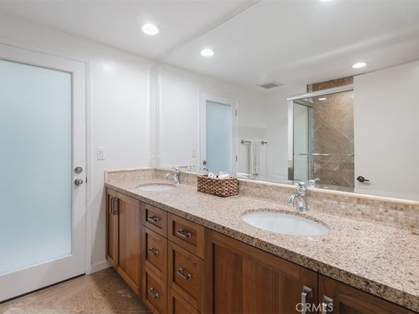 19291 Berclair Lane, Tarzana CA 91356