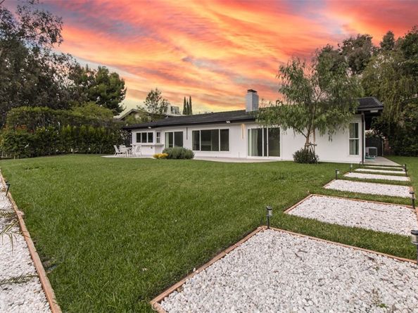 19291 Berclair Lane, Tarzana CA 91356