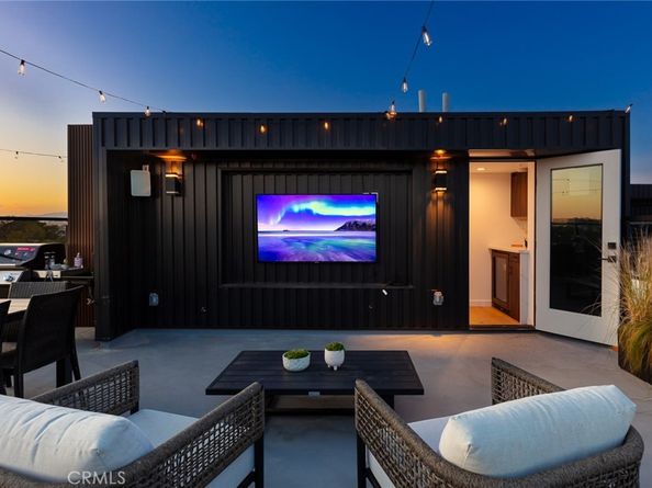 12602 Mitchell Avenue, Los Angeles CA 90066