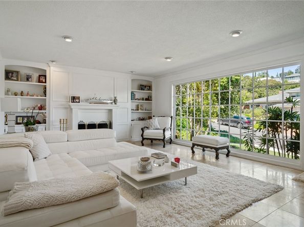 4420 Conchita Way, Tarzana CA 91356