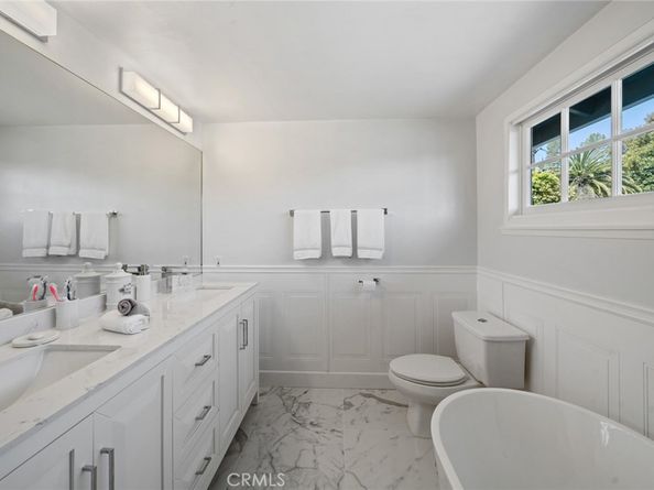 4420 Conchita Way, Tarzana CA 91356