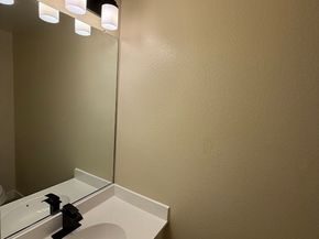 15766 Midwood 4, Granada Hills CA 91344