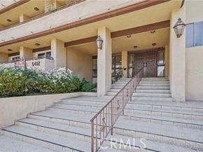 5412 Lindley 110, Encino CA 91316