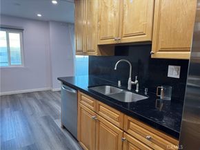 5412 Lindley 110, Encino CA 91316