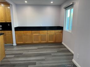 5412 Lindley 110, Encino CA 91316