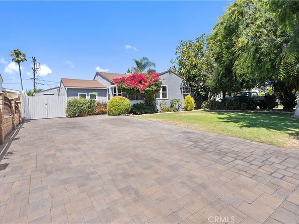 6443 Bakman, North Hollywood CA 91606