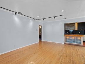 6443 Bakman, North Hollywood CA 91606