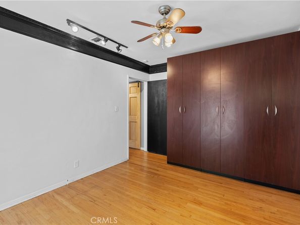 6443 Bakman, North Hollywood CA 91606