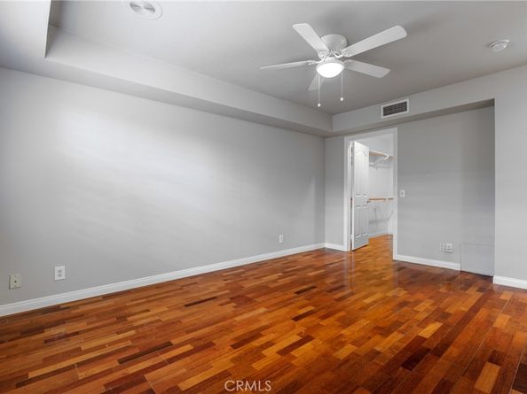 7325 Vassar, Canoga Park CA 91303