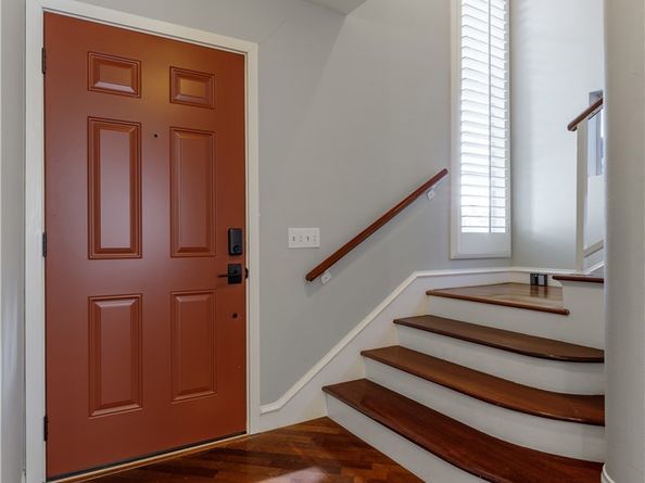 7325 Vassar, Canoga Park CA 91303