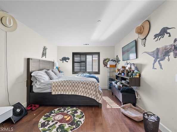 7925 Hemingway Court, Fontana CA 92336