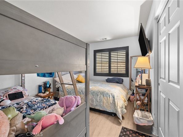 7925 Hemingway Court, Fontana CA 92336