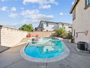 7925 Hemingway Court, Fontana CA 92336