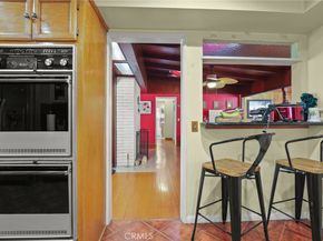 15719 Vose Street, Lake Balboa CA 91406