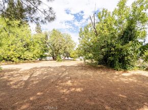 17320 Gresham, Sherwood Forest CA 91325