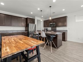 13895 Bell Way, Fontana CA 92336