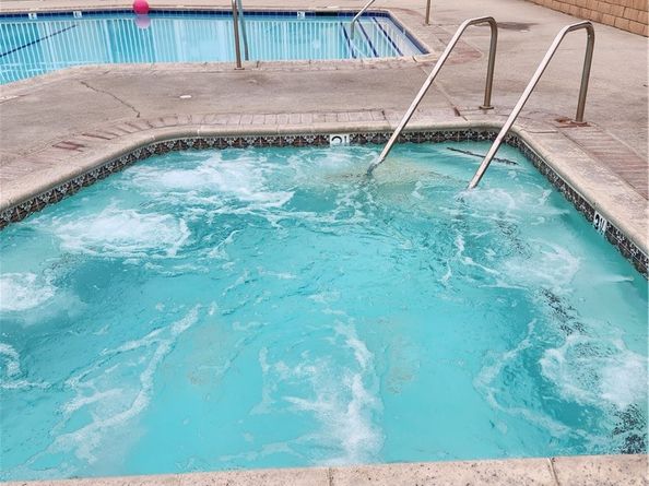 4861 Lago 206, Huntington Beach CA 92649