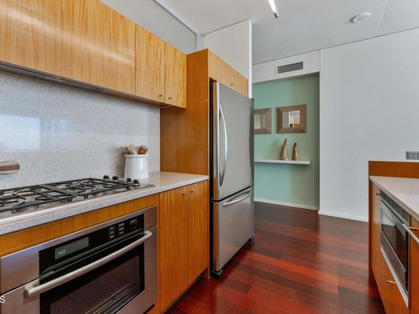 1155 S Grand Avenue 1510, Los Angeles CA 90015