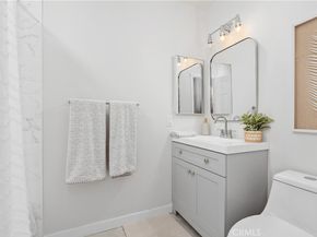 31 Columbus, Irvine CA 92620