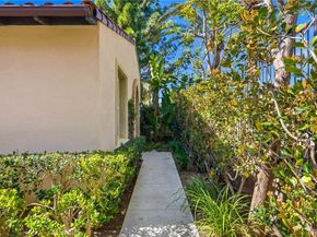 79 Canyoncrest, Irvine CA 92603