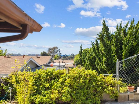 3560 Santa Maria Street, Oceanside CA 92056