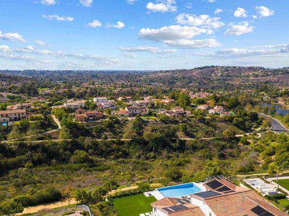 17028 Rendezvous Circle, San Diego CA 92127