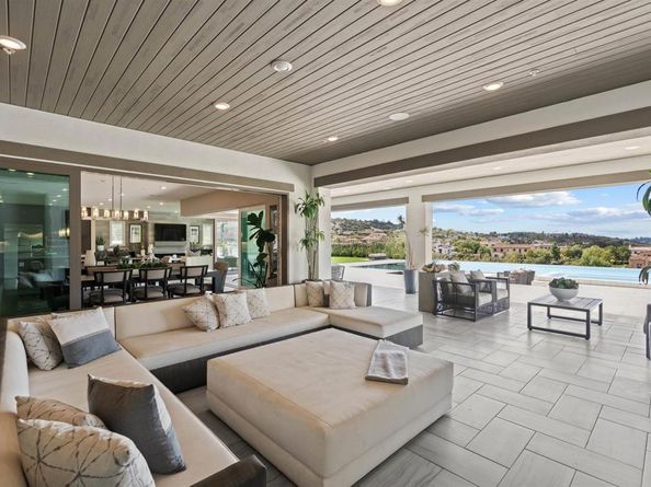 17028 Rendezvous Circle, San Diego CA 92127